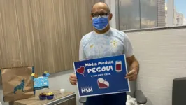 Elias recebeu alta nesta semana após fazer transplante de medula óssea no HSM