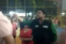 Imagem ilustrativa da notícia DF: deputado é chamado de mau caráter em evento; assista!
