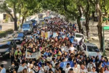 A caminhada que reuniu centenas de jovens chamou atenção para as políticas de prevenção e combate ao uso de drogas no Pará.