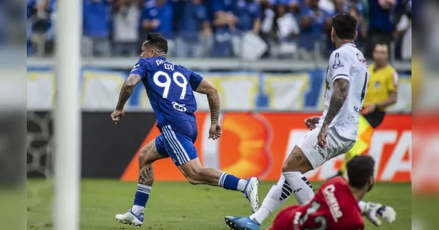 Imagem ilustrativa da notícia Cruzeiro bate Ponte Preta para ampliar liderança na Série B