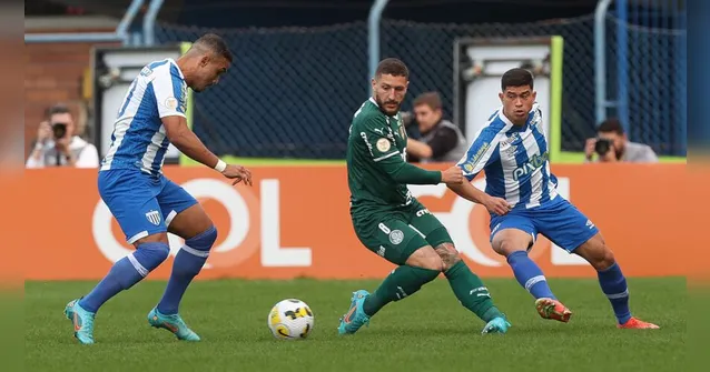 Imagem ilustrativa da notícia Palmeiras empata fora e perde chance de ampliar liderança