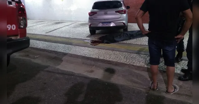 Imagem ilustrativa da notícia Flanelinha é executado por motoqueiros no bairro da Cremação
