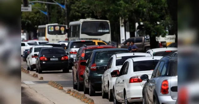 Imagem ilustrativa da notícia Veículos com finais de placa 07 a 37 têm descontos no IPVA