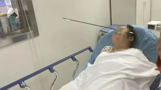 Imagem ilustrativa da notícia Idosa é atingida na cabeça por flecha de 70 cm na China