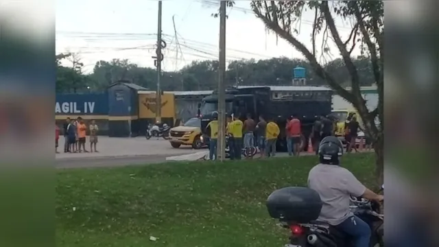 Imagem ilustrativa da notícia Vídeo: motociclista morre em acidente de trânsito na BR-316