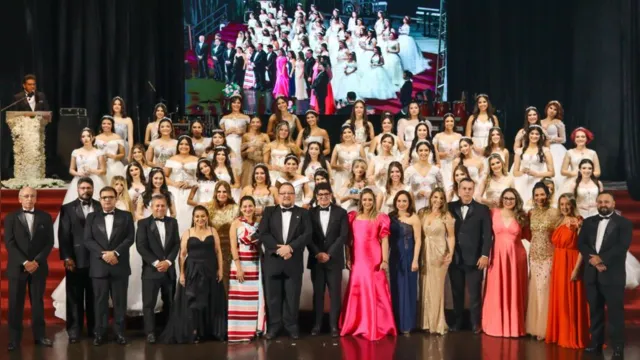 Imagem ilustrativa da notícia Baile das Flores reúne 44 debutantes na Assembleia Paraense