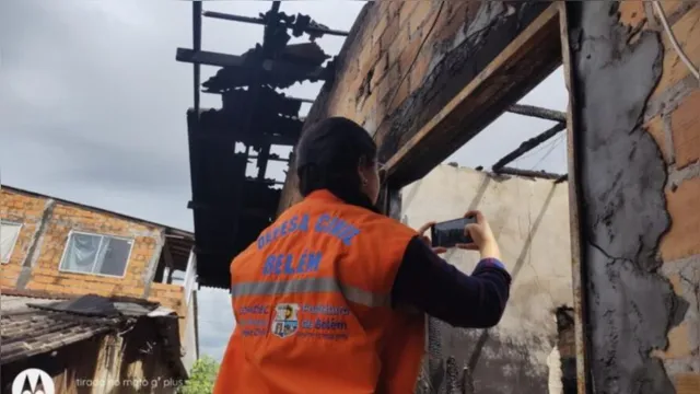 Imagem ilustrativa da notícia Guamá: famílias perdem casas e homem fica ferido em incêndio
