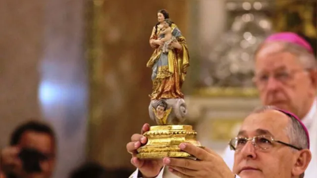 Imagem ilustrativa da notícia Imagem original da Virgem de Nazaré ficará perto dos fiéis