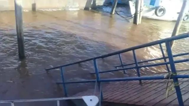 Imagem ilustrativa da notícia Vídeo: trapiche de Icoaraci afunda de novo e área é isolada