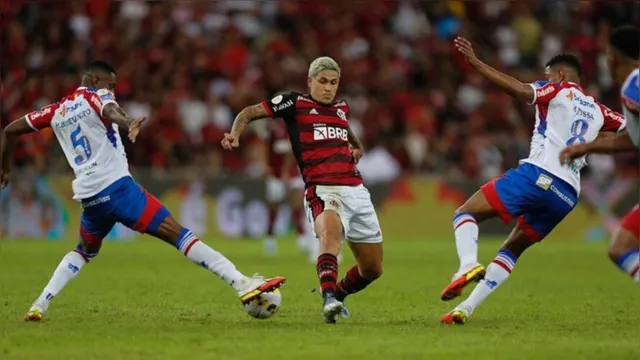 Imagem ilustrativa da notícia Flamengo perde para o lanterna Fortaleza no Maracanã lotado