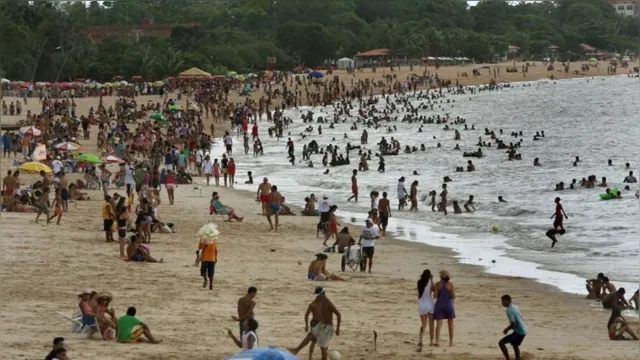 Imagem ilustrativa da notícia Verão: temperatura sobe e aquece o turismo no Pará