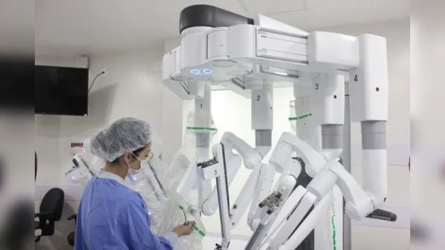 Imagem ilustrativa da notícia Robô chega em hospital do Brasil para realizar cirurgias