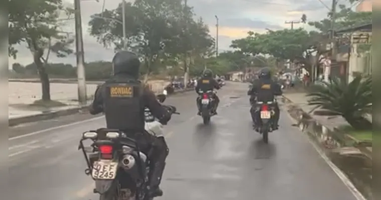 Imagem ilustrativa da notícia Dupla é presa com motocicleta roubada e adulterada 