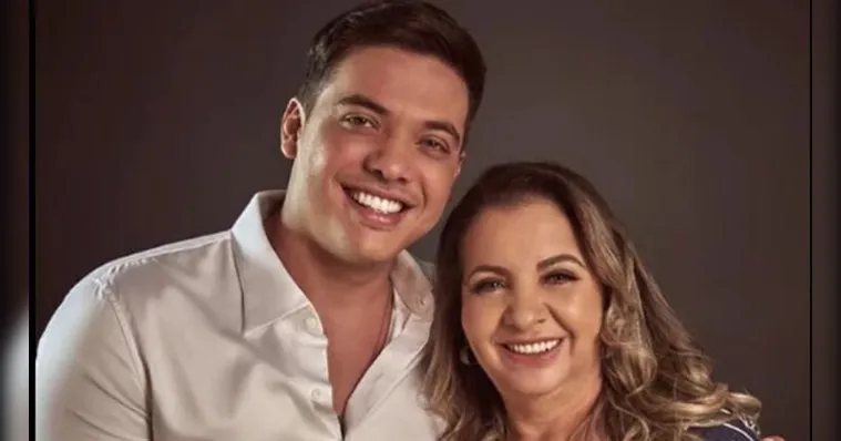 Imagem ilustrativa da notícia Mãe de Wesley Safadão chora e pede oração pelo cantor