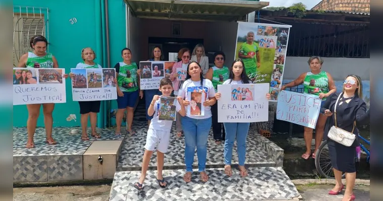 Imagem ilustrativa da notícia Familiares e amigos de homem morto em restaurante protestam