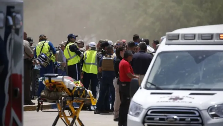 Imagem ilustrativa da notícia Atirador mata 14 alunos e um professor em escola no Texas