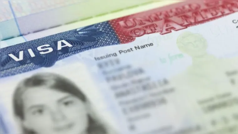 Imagem ilustrativa da notícia Especialista fala sobre mitos e verdades na emissão do visto