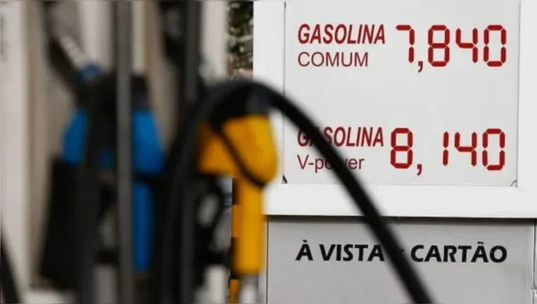 Imagem ilustrativa da notícia Gasolina já custa R$ 8,29 após reajuste da Petrobras