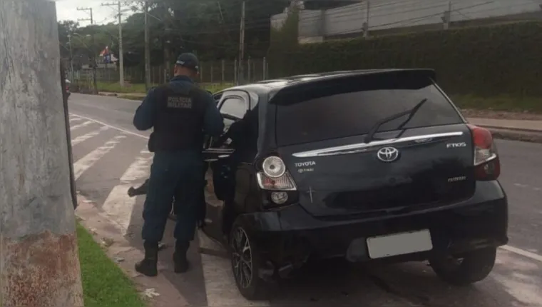 Imagem ilustrativa da notícia Colisão entre ambulância e carro termina com morte em Belém