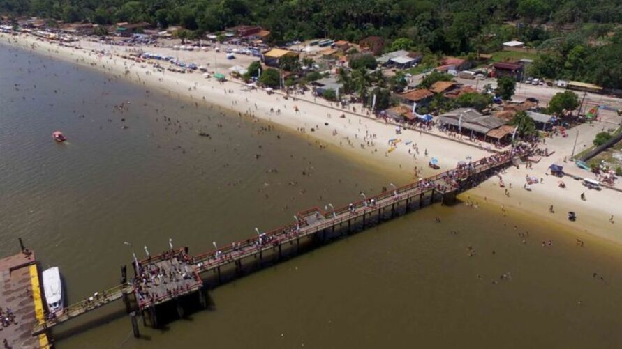 Praia do Caripi &#233; um dos destinos mais procurados pelos turistas em Barcarena