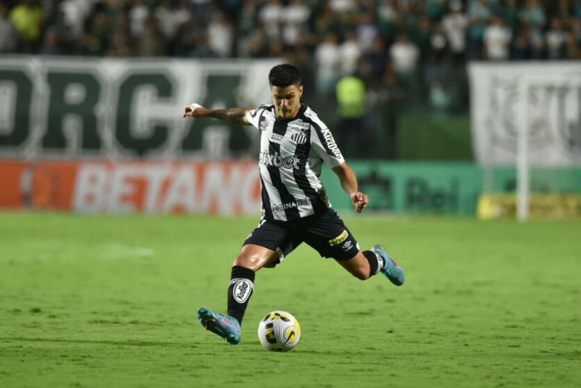Santos tropeça diante do Goiás, e despenca na classificação