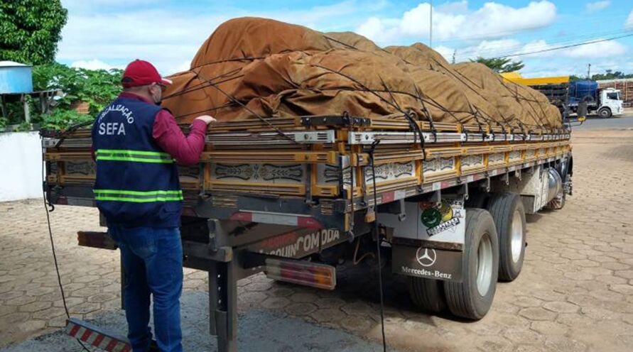 Os fiscais desconfiaram do volume da carga, que saiu de Conceição do Araguaia com destino a Barcarena