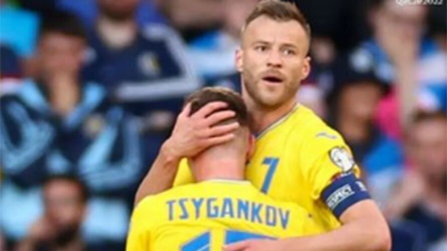 Ucrânia vence e está a um jogo da Copa do Catar