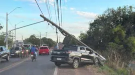 O acidente resultou em um grande engarrafamento nos dois sentidos da BR-222