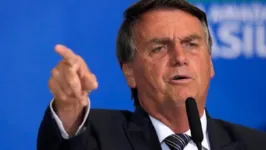 Imagem ilustrativa da notícia Bolsonaro reclama de repercussão de assassinato de petista