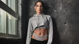 Com mais de 6 milhões de reproduções de “Envolver”, Anitta chegou ao número 1 do Spotify.