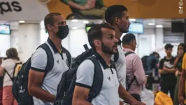 Meia Anderson Paraíba (centro), é um dos cotados para compor o time titular do Leão.