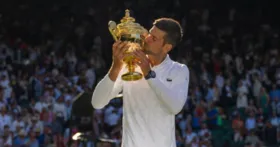 Novak Djokovic vence Wimbledon pela sétima vez e a quarta seguida.
