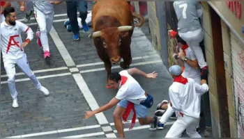 Corrida de touros na Espanha deixa sete feridos; veja vídeo