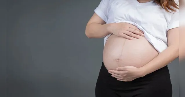 Imagem ilustrativa da notícia RS: Grávida readmitida em "função inferior" será indenizada