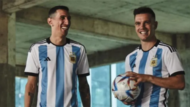 Imagem ilustrativa da notícia Vídeo: Argentina lança nova camisa para a Copa