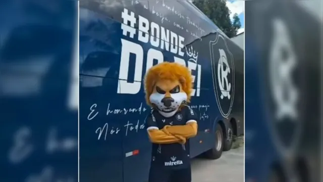 Imagem ilustrativa da notícia Novo ônibus do Clube do Remo chega em Belém. Veja o vídeo!