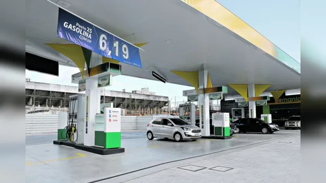 Imagem ilustrativa da notícia Preço dos combustíveis deve cair após ação dos Governos