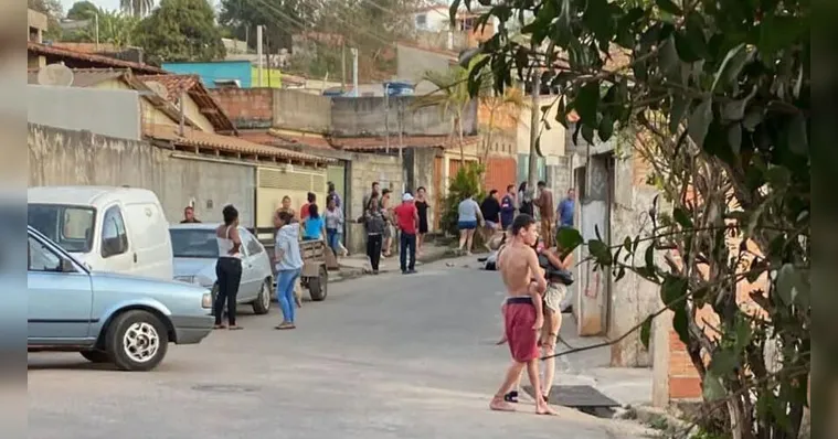 Imagem ilustrativa da notícia Homem assassina ex-esposa, sogra e cunhada em Minas