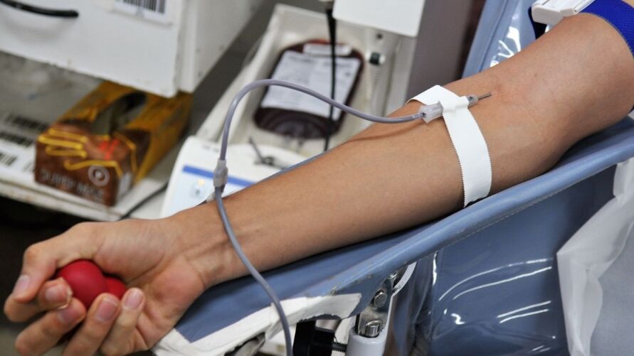 Campanha voluntária busca aumentar o estoque de bolsas de sangue