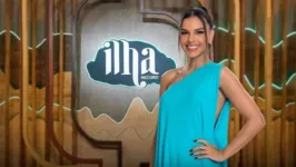 O reality é apresentado por Mariana Rios