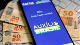 Tradicionalmente, as datas do Auxílio Brasil seguem o modelo do Bolsa Família, que pagava nos dez últimos dias úteis do mês