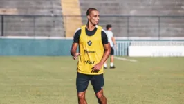 Celsinho ganhou a vaga de Ricardo Luz e deve permanecer na equipe