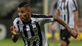 Arana está confirmado no time do Galo.