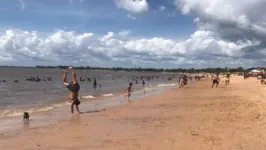 O sol marcou presença e garantiu a diversão das famílias em Mosqueiro.