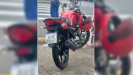 Moto foi levada da rua em frente à casa de show