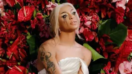 A cantora Pabllo Vittar foi envolvida em um processo que corre na 43ª Vara Cível.