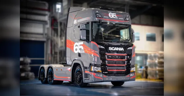 Imagem ilustrativa da notícia Scania lançou edição comemorativa de 65 anos