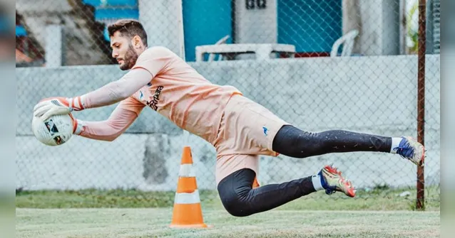 Imagem ilustrativa da notícia Sem espaço para erro: goleiro do Paysandu planeja 2ª fase