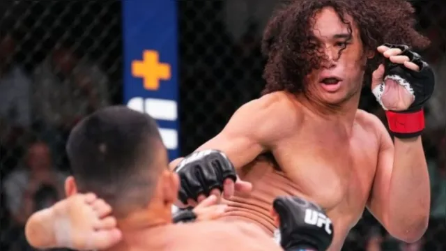 Imagem ilustrativa da notícia Vídeo: lutador apaga adversário com nocaute violento no UFC