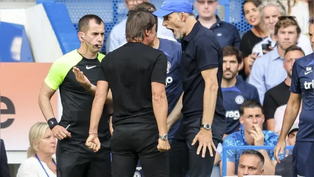 Imagem ilustrativa da notícia Técnicos se estranham durante partida de Tottenham e Chelsea